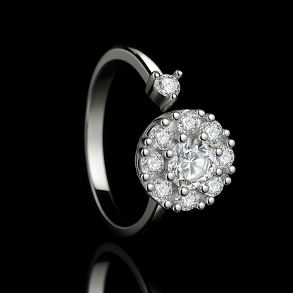 Elegant Halo Round Cut Diamond Ring
