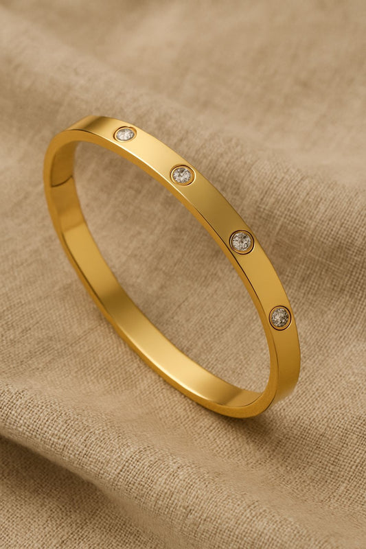 Elegant Gold Bangle